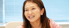 小松 高子の顔写真